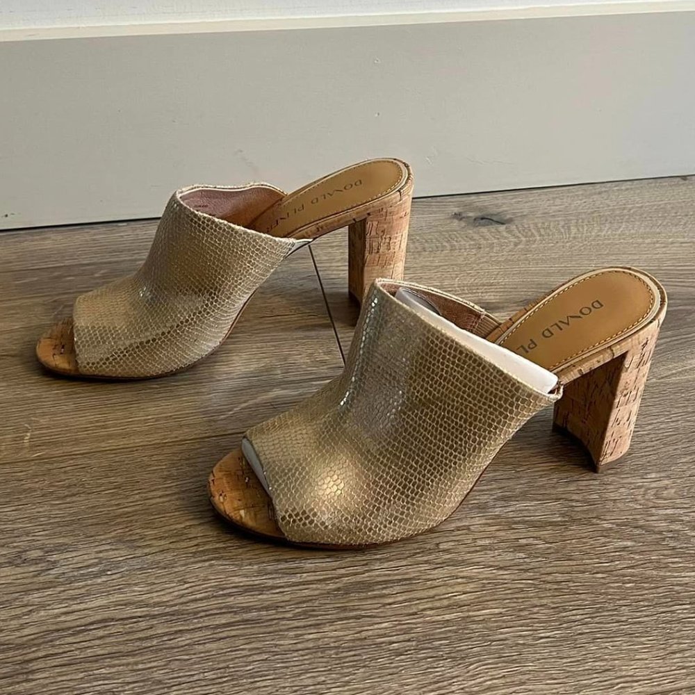 Donald Pliner Sukari Womens Leather Peep Toe Mule Sandals, New with Box